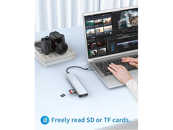 USB C 8in Mini Laptop Docking Station