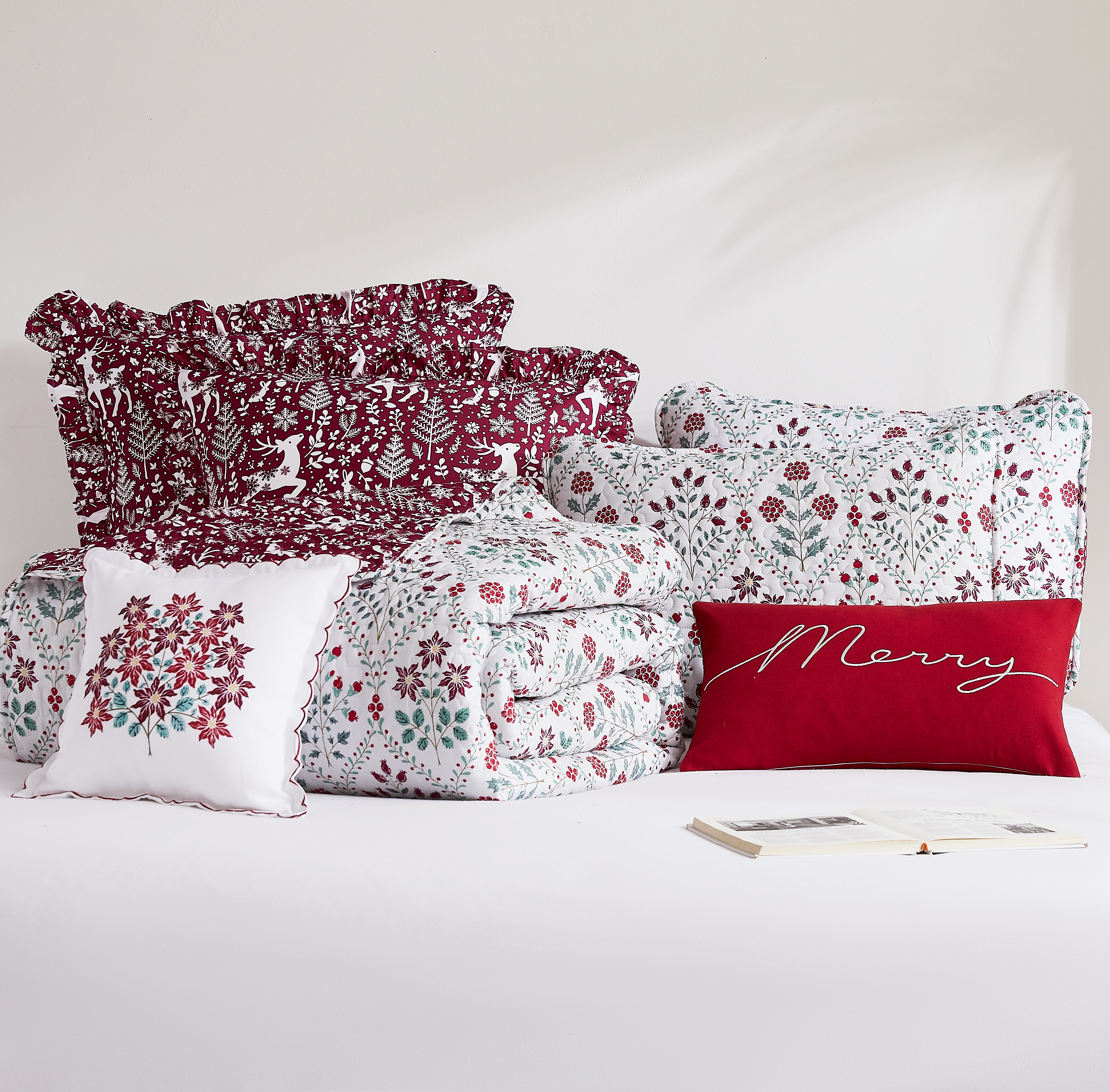 Oversized 7Pc Christmas Quilt Set - Gallery 11