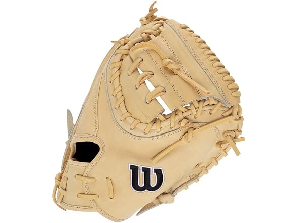 Wilson 2024 Baseball Classics Series A2000 M23 33.5” Baseball Catcher’s Mitt - R