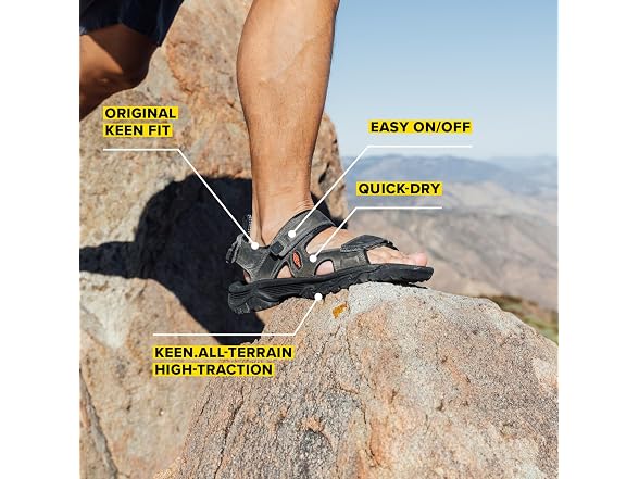 KEEN Men’s Targhee 3 Open Toe Hiking Sport Sandal (8.5)