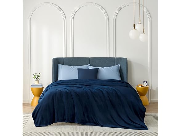 Casual Living Fleece Blanket