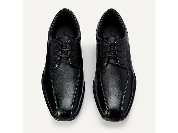 Amazon Essentials Men's Square Toe Derby Dress Shoes
