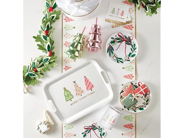 Slant Collections Holiday 4-Count Break Resistant Melamine Plate Wreath