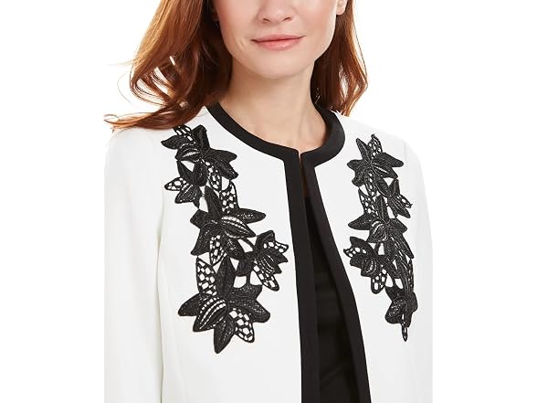 Kasper Women (12) Holiday Splendor Applique Blazer