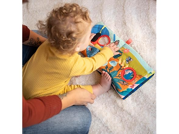 Manhattan Toy Silly Snail Sensory Book