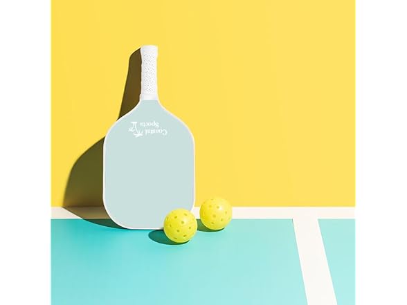 Coastal Pickleball Set 2 Paddles & 4 balls