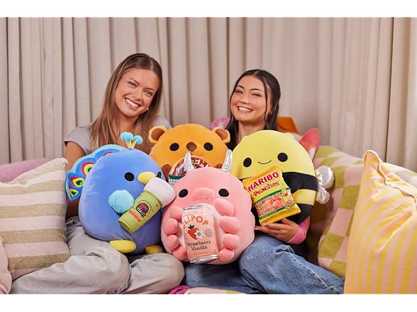 Snackles Licensed Series 3 14-inch Plush (Olivia)
