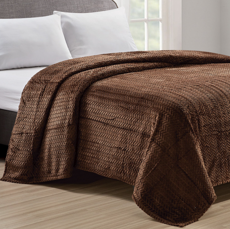 Luxury Home Chevron Braided Micro Plush Blanket - Gallery 12