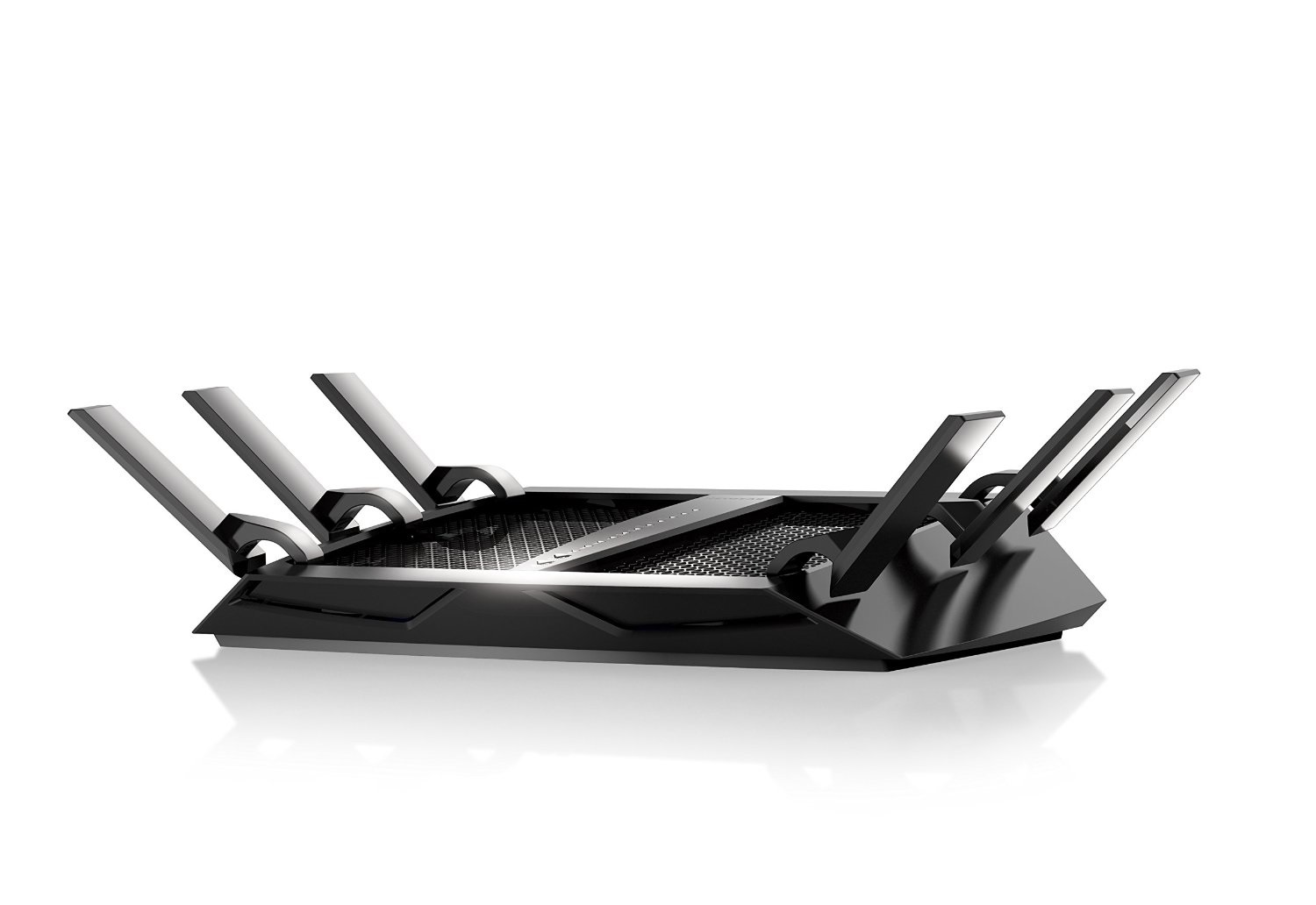 NETGEAR AC3200 Nighthawk Tri-Band WiFi Router (Open Box) - Gallery 8