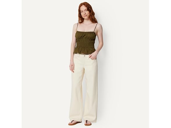Amazon Essentials Women Regular-fit Smocked Tank