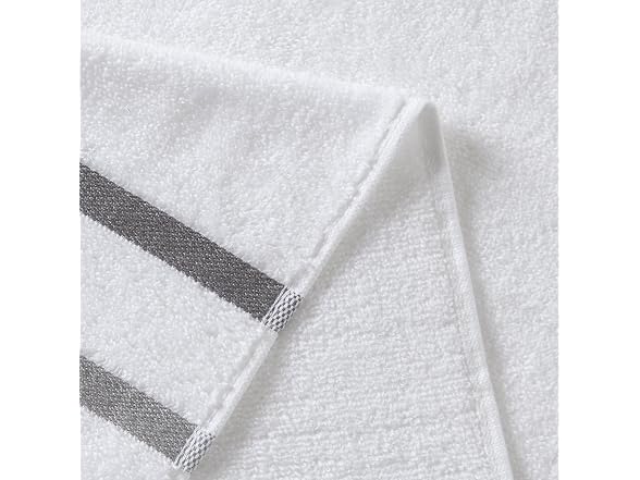 Comfort Spaces Zero Twist Bath Towel Set
