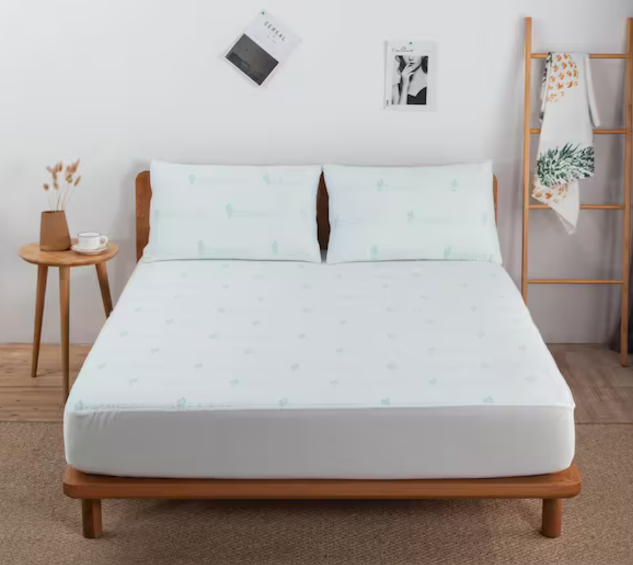 Bibb Home Eucalyptus Scented Waterproof Mattress Pad - Gallery 2