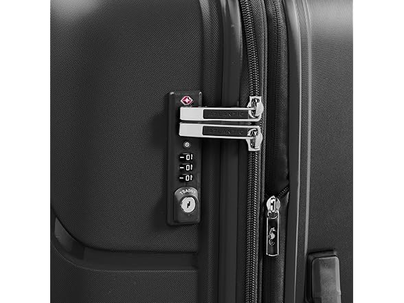 Atlantic Medium to Large Checked Hardside Spinner