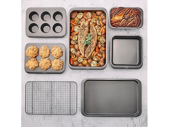 Chicago Metallic 7 Piece Nesting Bakeware Set