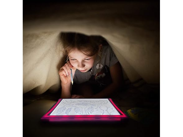 Vivid Imaginations Crayola Light-Up Tracing Pad