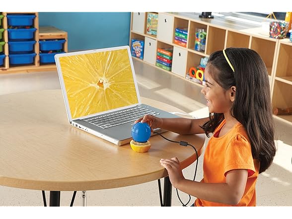 Learning Resources Zoomy 2.0 Handheld Microscope