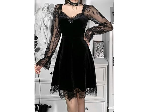Kisswow Women (XL) Lace Gothic Velvet Dress