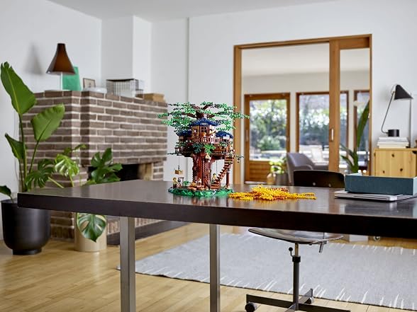 LEGO Ideas Tree House 21318