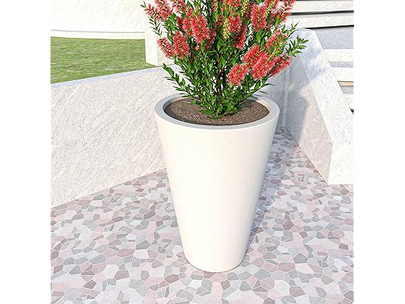 LeisureMod PP28W Pebble Planter White, 28"