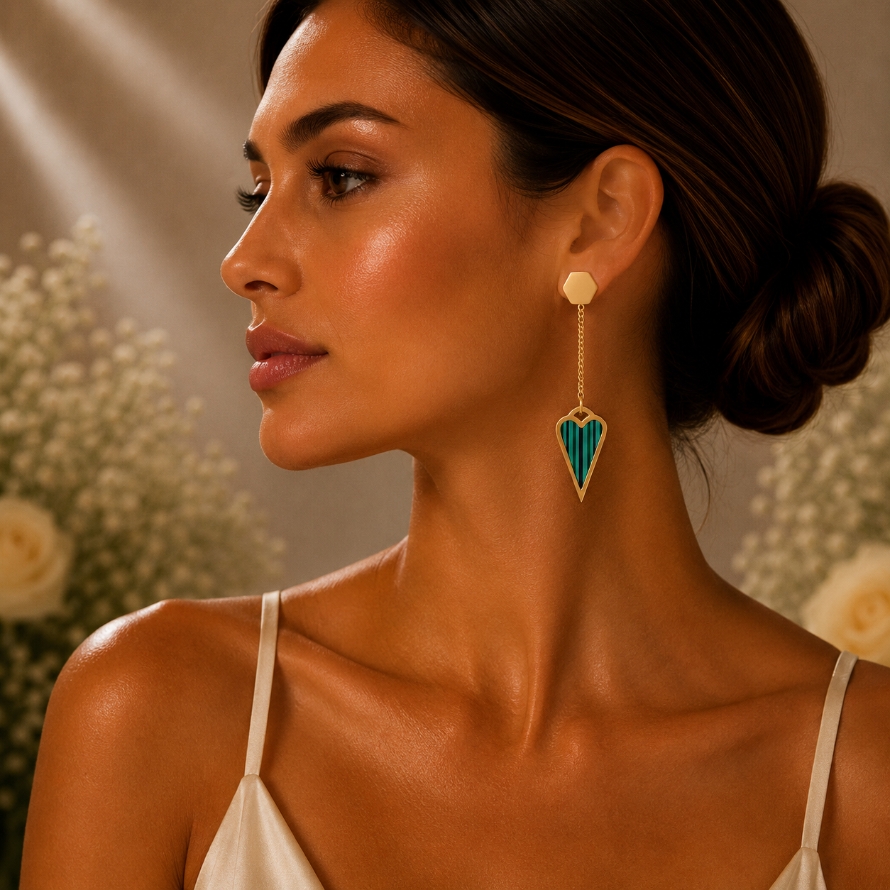 18K Gold Green Heart Drop Earrings - Gallery 6