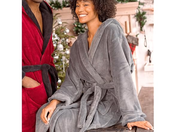 Alexander Del Rossa Women (M) Plush Fleece Robe