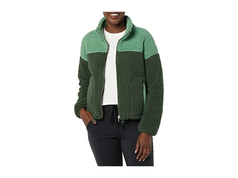 Amazon Essentials Women Seamed Sherpa Jacket - Gallery 9
