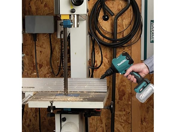 Makita Makita 40V Max Xgt High Speed Dust Blow