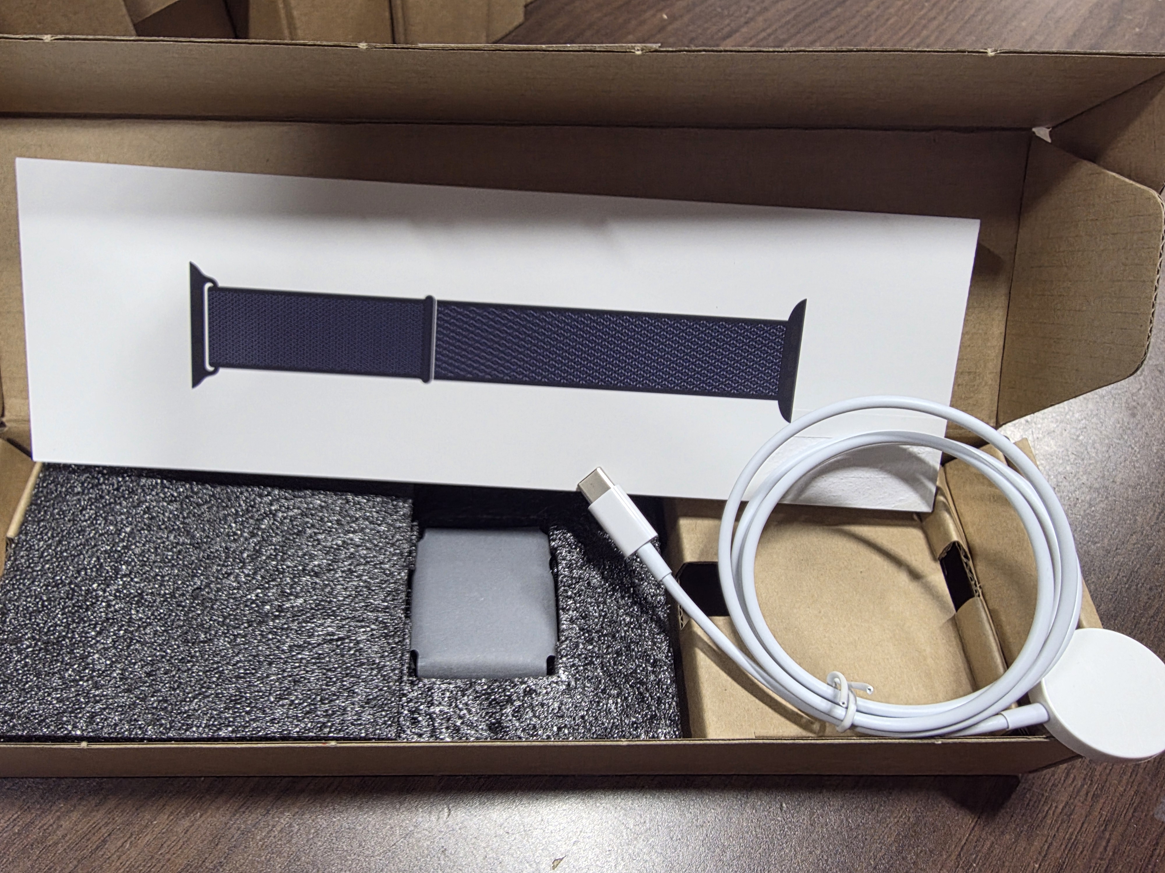 (NEW) Apple Watch Series 10 [GPS + Cellular] Smartwatch (Brown Box) - Gallery 10