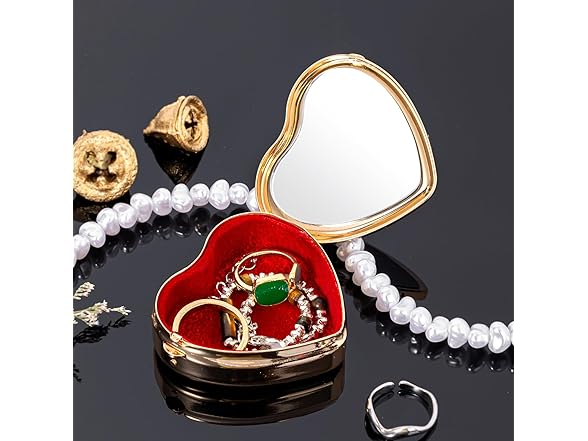 Heart shaped retro  jewelry box