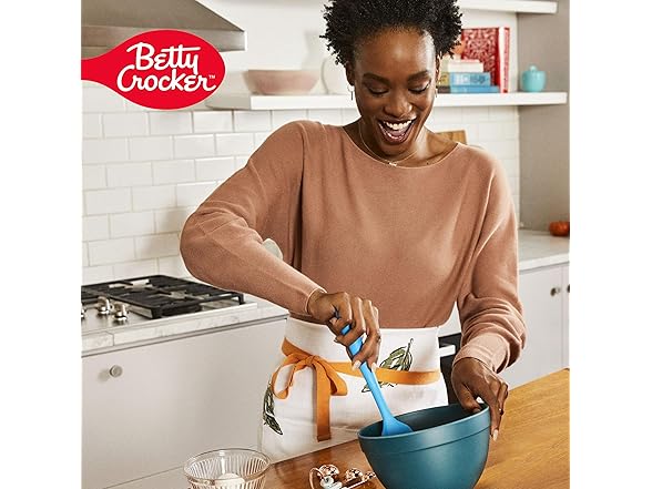 Betty Crocker Delights Triple Chunk Brownie, 17.8 oz.