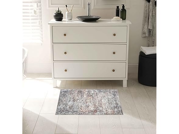 Superior 2'x3' Diamond Lattice Non-Slip Indoor Rug