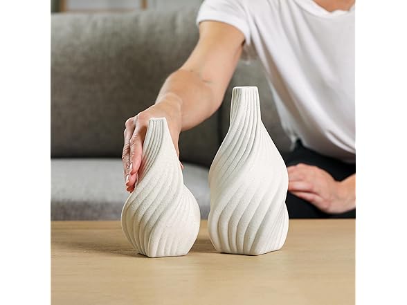 Chic Vignette Rustic Minimalistic Vase