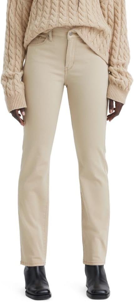 Levi's Women Classic Straight Jeans - Gallery 15