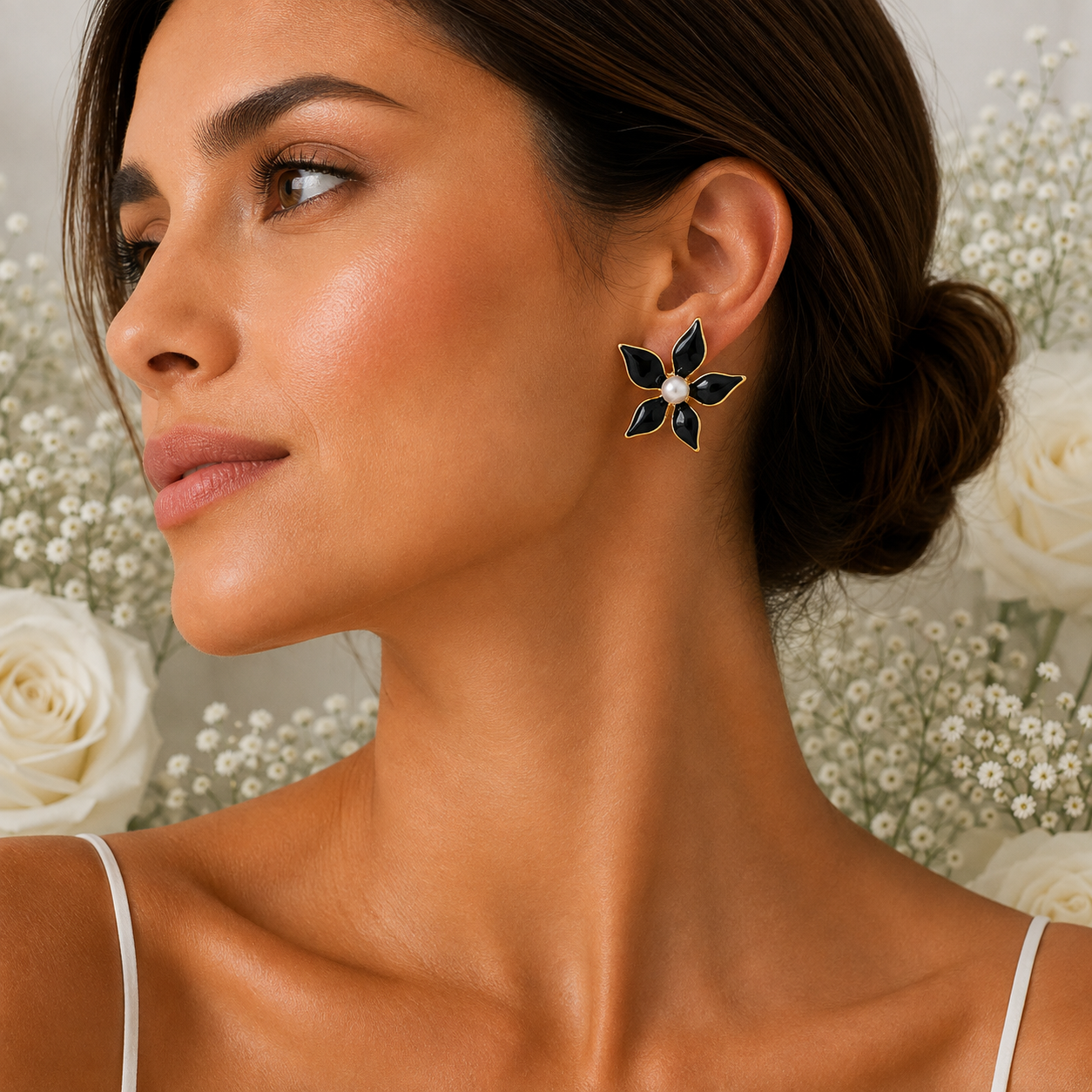 18K Gold Black Flower Pearl Studs - Gallery 6