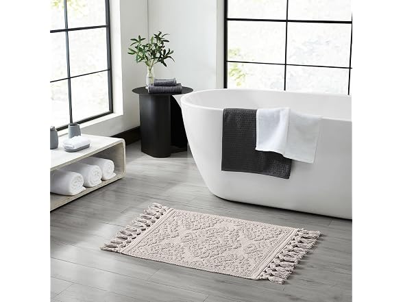 Jean Pierre - Ricardo Bath Mat, Woven Fringe