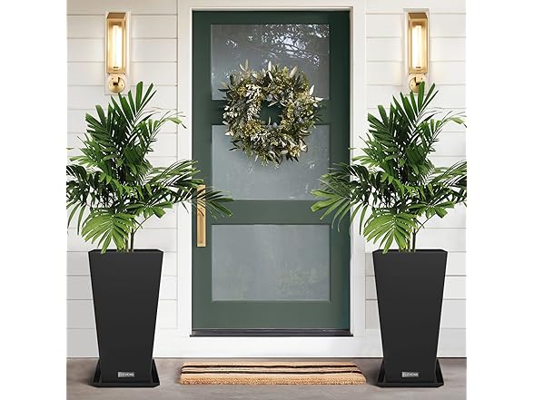 Elevens Outdoor Larger Planter