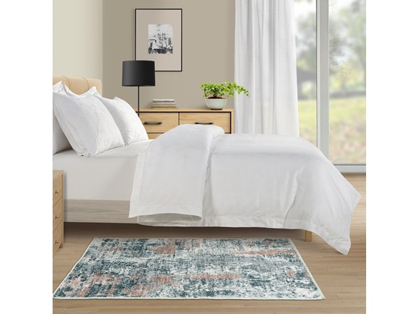 Kathy Ireland 20"x60" Soft Brushed Flannel Washable Rug