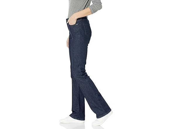 Amazon  Essentials Mid-Rise Bootcut Jean Rinsed 16L