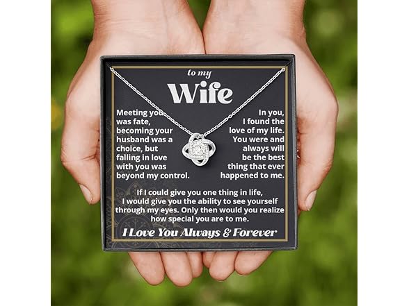 GLAVICY Silver Wife Pendant