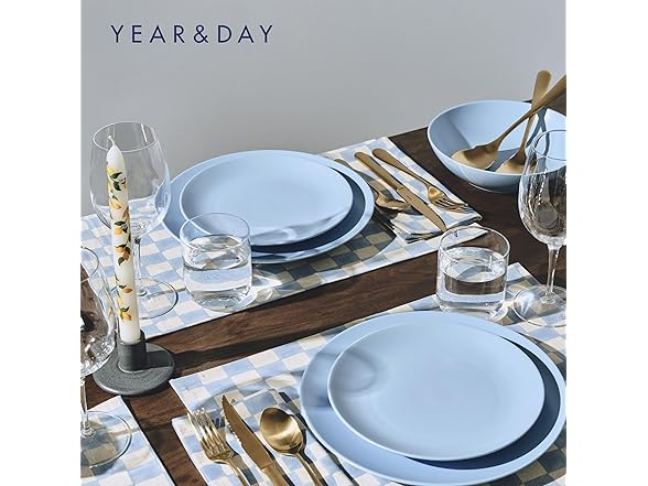 Year & Day Ceramic Set of 4 Dessert Appetizer Plates