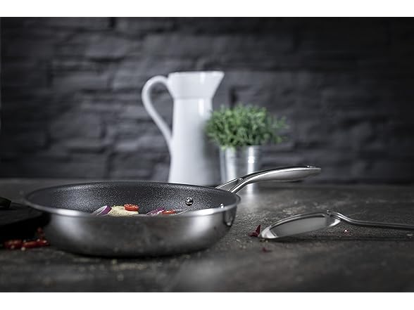 Kuhn Rikon Induction Frying Pan, 8 inch/20 cm, Silver
