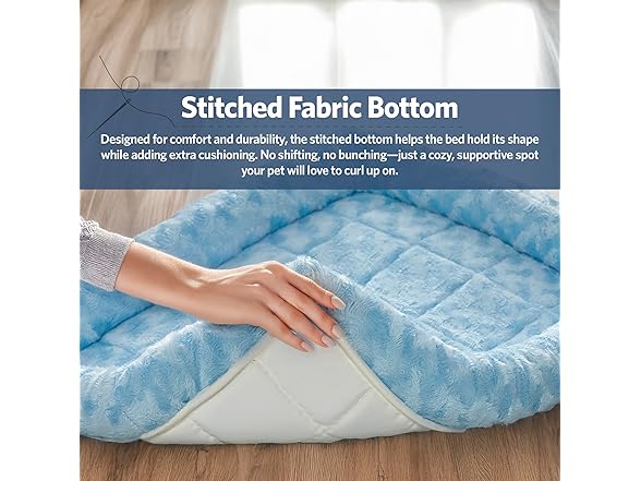 Fashion Dog Bed – Blue Faux Fur Bolster