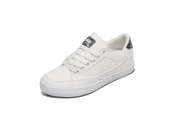 Vans Women's Emmy Deluxe Shoe