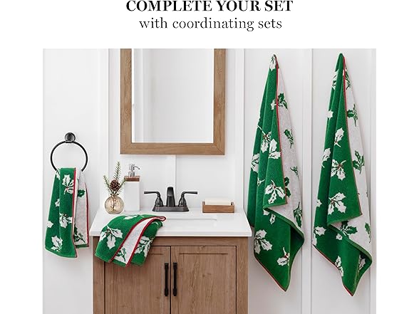 Martha Stewart Boughs of Holly Floral Hand Towels, Set of 2