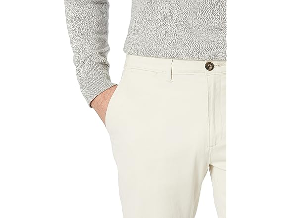 Amazon Essentials Mens StraightFit Casual Cotton Chino