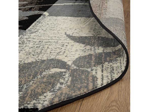 Superior Modern Floral Patchwork Indoor Rug