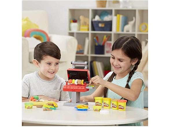 Play-Doh Kitchen Creations Grill 'n Stamp Playset