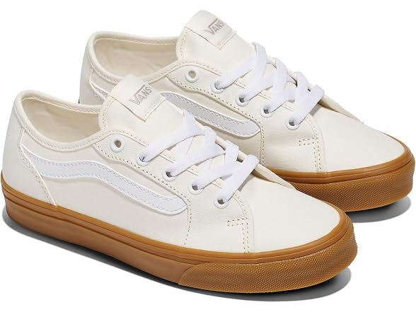 Vans Women's Filmore Decon Shoe - Low-Top Fashion