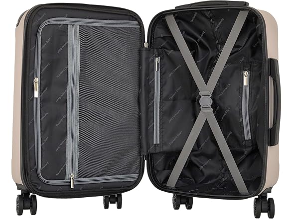 Travelers Club Chicago Plus Hardside 20"