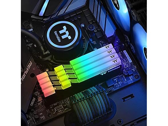 Thermaltake Memoire D4 4400 16GB Memory